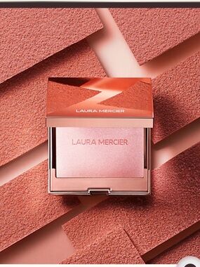 Laura Mercier ROSE GLOW Radiant Highlight Powder - Soft Pink Glow